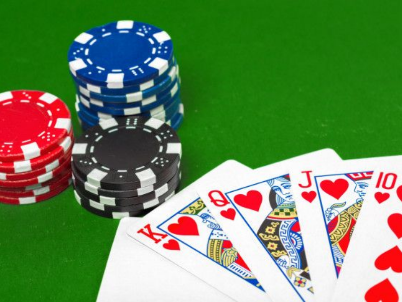 Giải đáp thắc mắc về cách chơi tiến lên tại nhà cái fun88